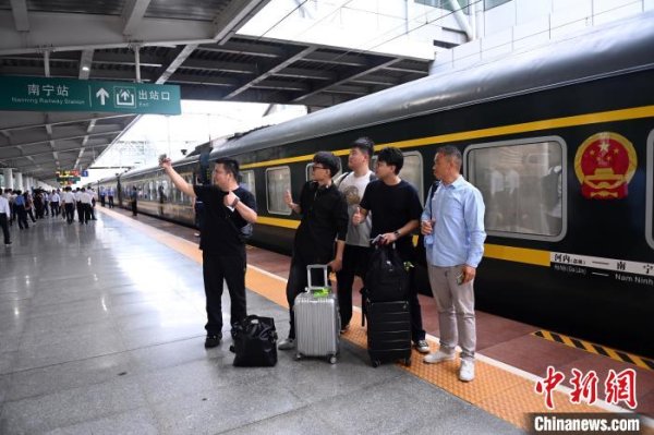 华盈策略 中越国际联运旅客列车恢复开行